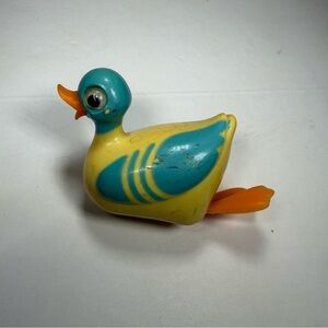 Collectible VTG 1977 Tomy Swimming Duck Wind Up Plastic Toy White knob Works